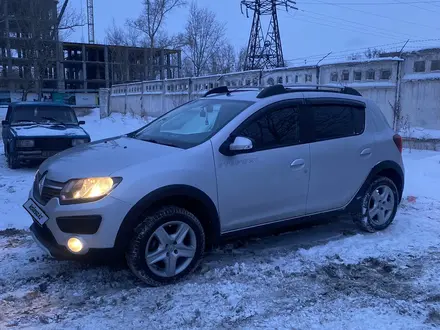 Renault Sandero Stepway 2018 года за 7 000 000 тг. в Астана – фото 2