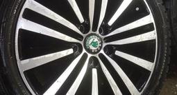Диски Фольксваген Ауди Шкода с шинами 17 за 250 000 тг. в Астана – фото 3