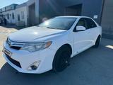 Toyota Camry 2013 годаүшін5 800 000 тг. в Атырау – фото 2