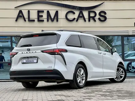 Toyota Sienna 2022 года за 21 690 000 тг. в Алматы – фото 13