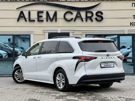 Toyota Sienna 2022 года за 22 200 000 тг. в Алматы – фото 8