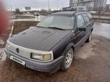 Volkswagen Passat 1992 года за 1 050 000 тг. в Астана – фото 2
