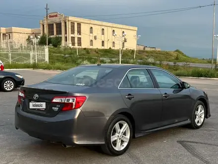 Toyota Camry 2014 года за 8 850 000 тг. в Шымкент – фото 2