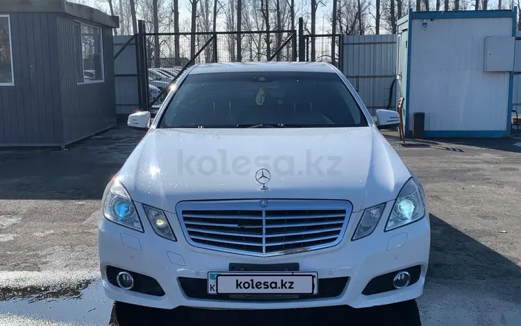 Mercedes-Benz E 300 2010 года за 6 627 450 тг. в Алматы
