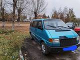 Volkswagen Caravelle 1991 годаүшін2 800 000 тг. в Кокшетау