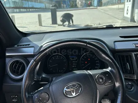 Toyota RAV4 2019 года за 14 900 000 тг. в Астана – фото 21