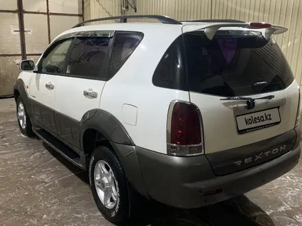 SsangYong Rexton 2003 года за 3 200 000 тг. в Жезказган – фото 4