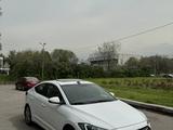 Hyundai Elantra 2018 года за 9 700 000 тг. в Алматы – фото 3
