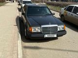 Mercedes-Benz E 430 1991 годаүшін3 100 000 тг. в Актобе