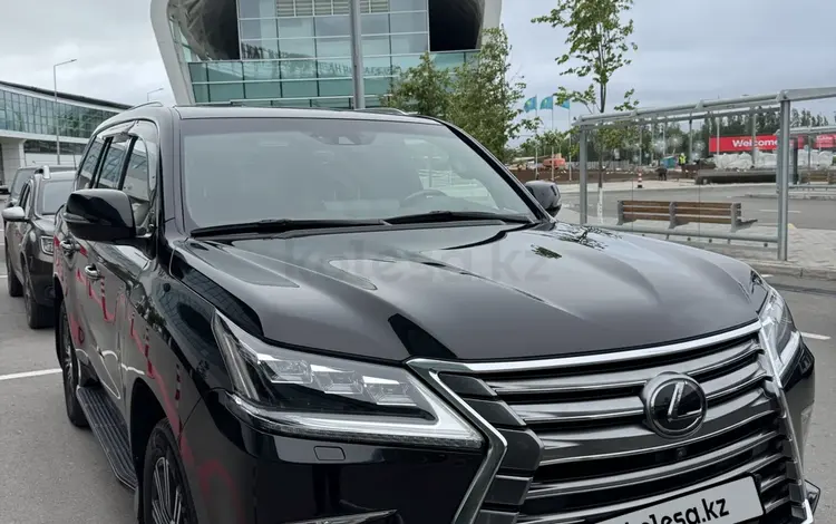 Lexus LX 570 2019 годаүшін50 000 000 тг. в Астана