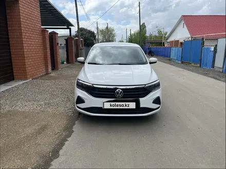 Volkswagen Polo 2022 года за 6 100 000 тг. в Актобе – фото 2