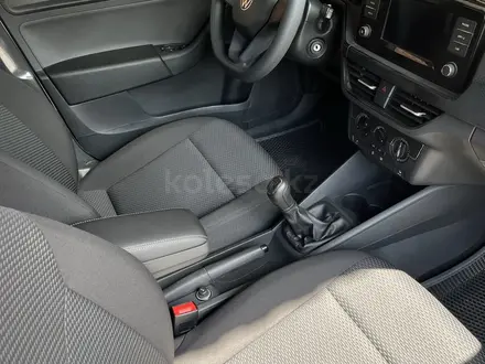 Volkswagen Polo 2022 года за 6 100 000 тг. в Актобе – фото 5