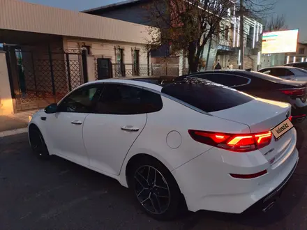 Kia Optima 2020 года за 10 200 000 тг. в Тараз – фото 2