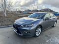 Lexus ES 300h 2015 года за 9 700 000 тг. в Атырау