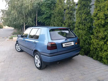 Volkswagen Golf 1993 года за 2 200 000 тг. в Тараз – фото 3