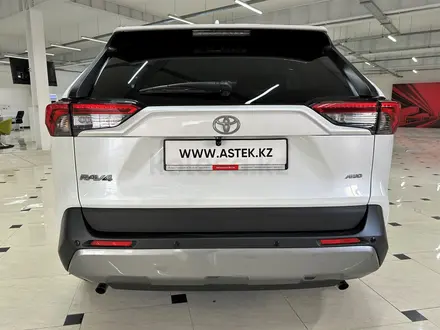 Toyota RAV4 2020 года за 15 900 000 тг. в Астана – фото 7