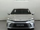 Toyota Camry Luxe 2024 года за 19 490 000 тг. в Астана – фото 5