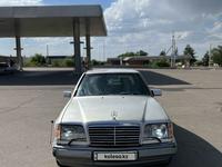 Mercedes-Benz E 280 1995 годаүшін2 200 000 тг. в Алматы