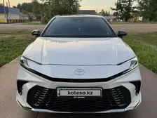 Toyota Camry, 2024