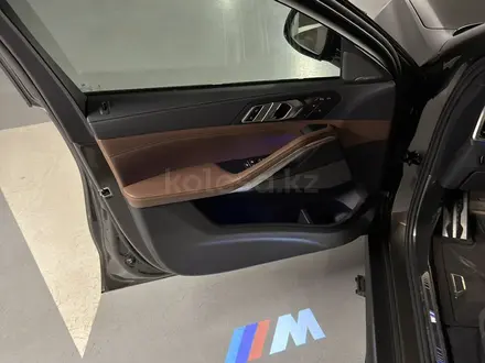 BMW X6 2022 года за 46 000 000 тг. в Алматы – фото 11