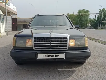Mercedes-Benz E 230 1990 года за 2 200 000 тг. в Алматы – фото 3
