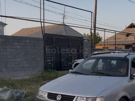 Volkswagen Passat 1996 года за 2 500 000 тг. в Шымкент – фото 4