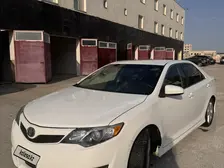 Toyota Camry, 2013