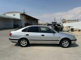 Toyota Carina E 1996 года за 2 450 000 тг. в Актау – фото 4