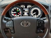 Toyota Land Cruiser 2015 годаүшін23 500 000 тг. в Актау