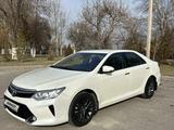 Toyota Camry 2016 года за 12 200 000 тг. в Шымкент – фото 2