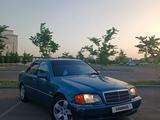 Mercedes-Benz C 280 1997 годаүшін2 400 000 тг. в Астана – фото 4