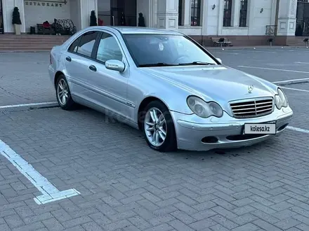 Mercedes-Benz C 180 2000 года за 2 100 000 тг. в Караганда – фото 4