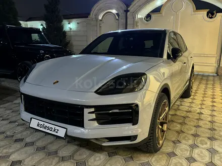 Porsche Cayenne 2023 года за 75 000 000 тг. в Алматы – фото 4