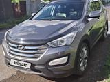 Hyundai Santa Fe 2013 года за 7 525 714 тг. в Астана