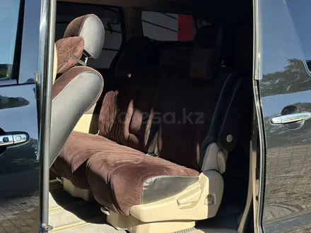 Toyota Alphard 2005 года за 7 700 000 тг. в Актау – фото 4