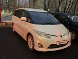 Toyota Estima 2011 года за 5 300 000 тг. в Караганда