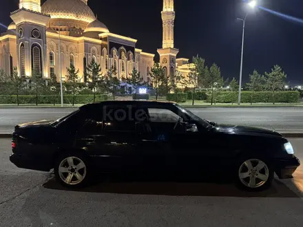 Mercedes-Benz E 320 1995 года за 2 600 000 тг. в Астана – фото 2