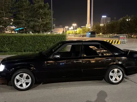 Mercedes-Benz E 320 1995 года за 2 600 000 тг. в Астана – фото 6