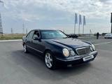 Mercedes-Benz E 320 1999 года за 4 600 000 тг. в Тараз