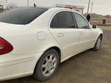 Mercedes-Benz E 280 2008 годаfor2 500 000 тг. в Атырау – фото 3