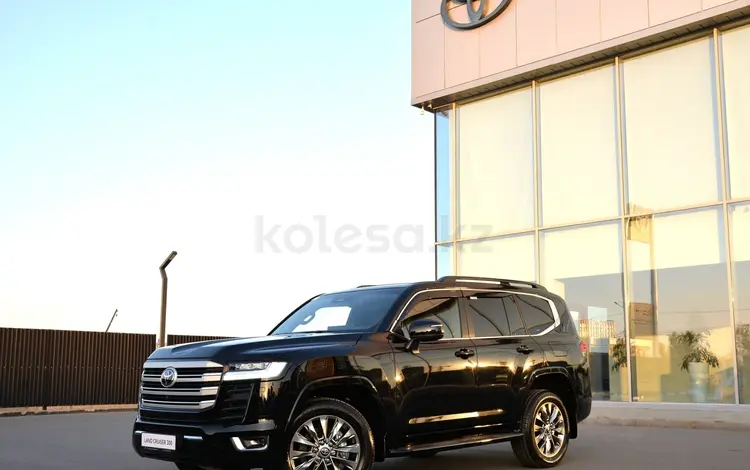 Toyota Land Cruiser Premium+ 2025 года за 76 690 000 тг. в Тараз