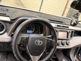 Toyota RAV4 2014 года за 8 000 000 тг. в Актобе