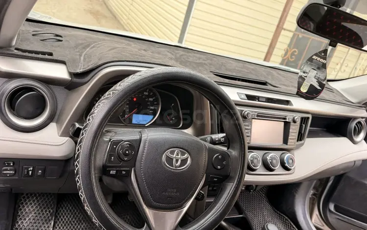 Toyota RAV4 2014 года за 8 000 000 тг. в Актобе