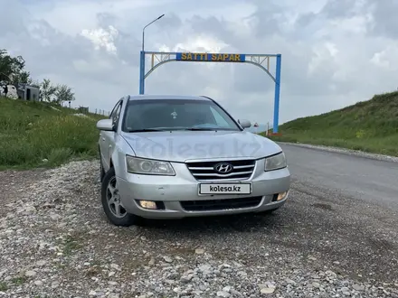 Hyundai Sonata 2006 года за 2 500 000 тг. в Шымкент – фото 7
