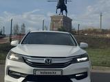 Honda Accord 2018 годаfor9 800 000 тг. в Усть-Каменогорск – фото 5