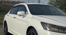 Honda Accord 2018 годаfor9 800 000 тг. в Усть-Каменогорск