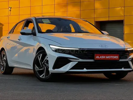 Hyundai Elantra 2024 года за 9 800 000 тг. в Шымкент