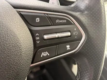Hyundai Santa Fe 2022 года за 18 500 000 тг. в Алматы – фото 11