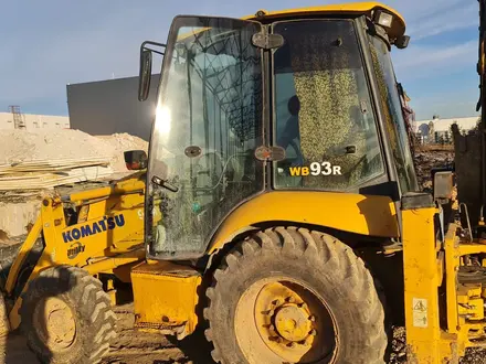 Komatsu  WB93R-5 2008 года за 15 000 000 тг. в Астана – фото 5