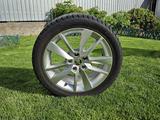 Комплект оригинальных дисков Skoda Oktavia A7 с резиной за 320 000 тг. в Алматы